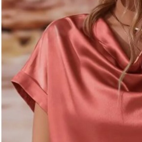 Rouge Colored Batwing Sleeve Cowl Neck Blouse Size XL NEW - Picture 3 of 5